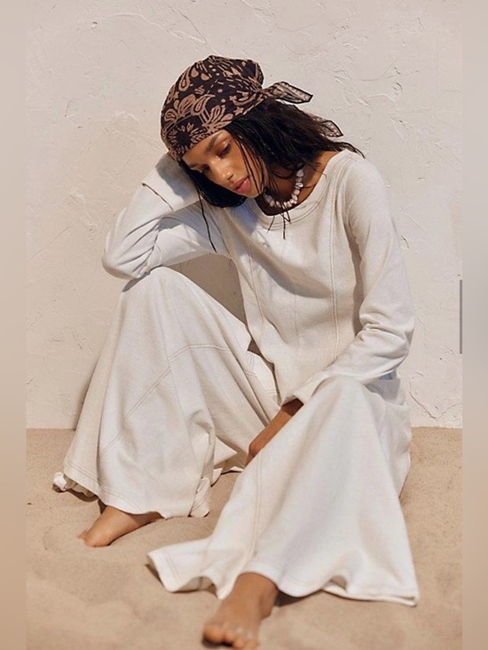 Free People Pants - NWT FREE PEOPLE FREE-EST STRADA
JUMPSUIT IVORY, SIZE Medium